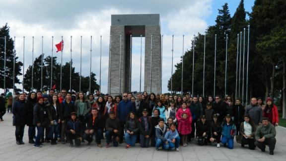 Öğrencilerimizin Katılımıyla Çanakkale Gezisi Düzenlendi..