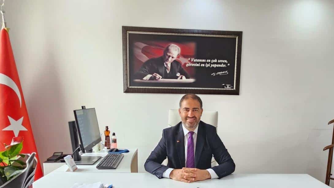 İLÇE MİLLİ EĞİTİM MÜDÜRÜMÜZ SAYIN ASLAN KORKMAZ'IN 2025-2026 EĞİTİM ÖĞRETİM YILI VE İLKÖĞRETİM HAFTASI KUTLAMA MESAJIDIR